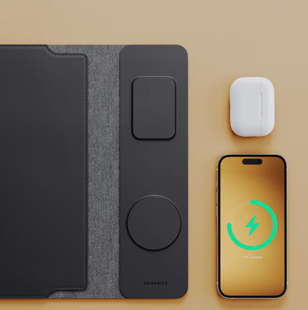 4 In 1 Wireless Charging Laptop Sleeve With Portable Office Design